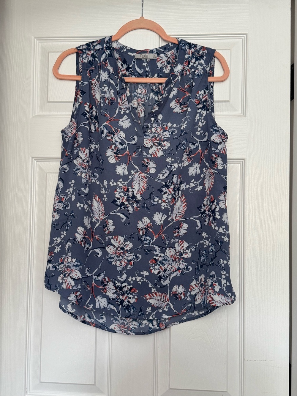 Sleeveless Floral V-Neck Top - Navy Blue